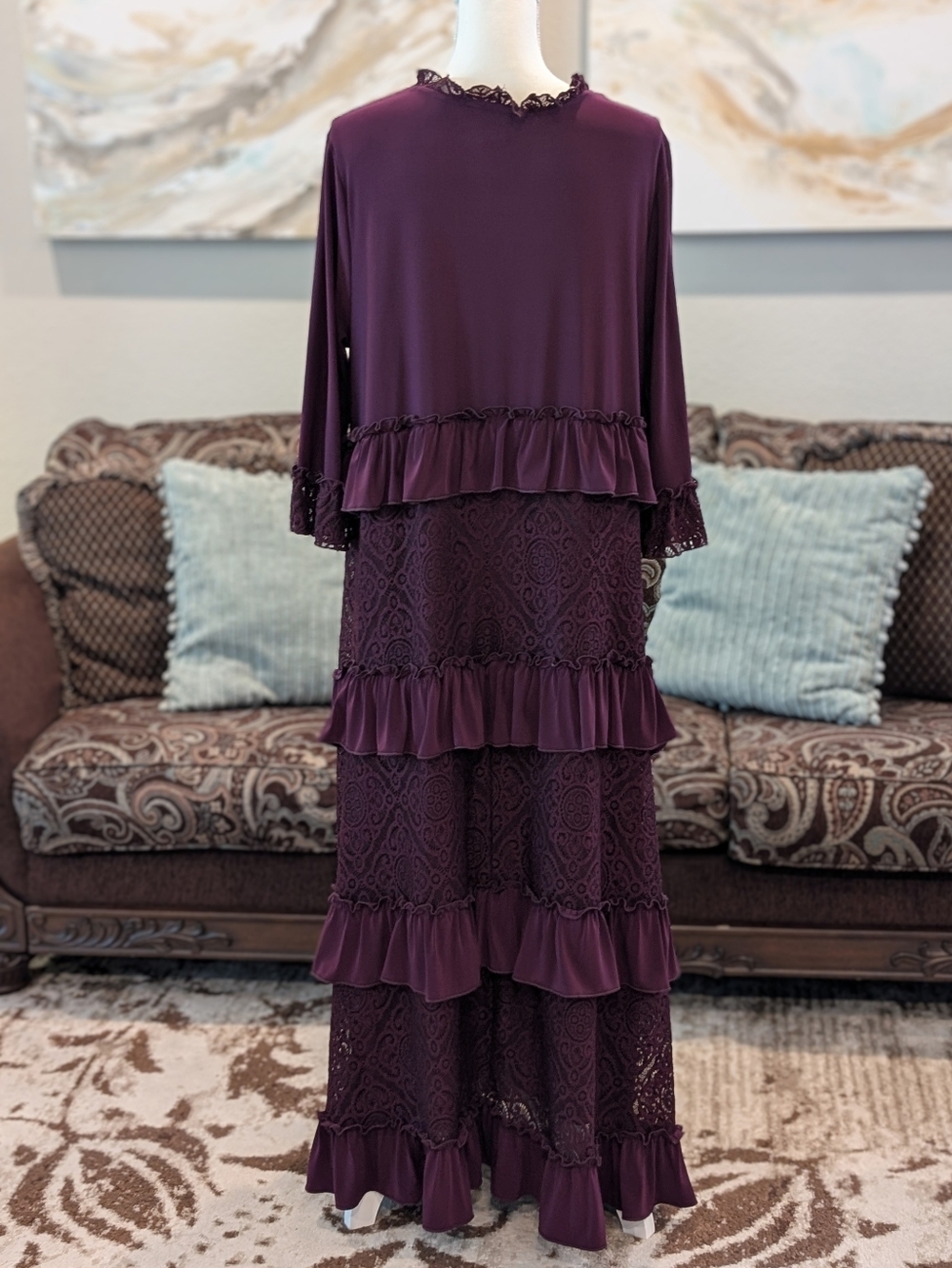 Women's Ruffled Tiered Lace Maxi Dress - Plum - Picture 2 of 5